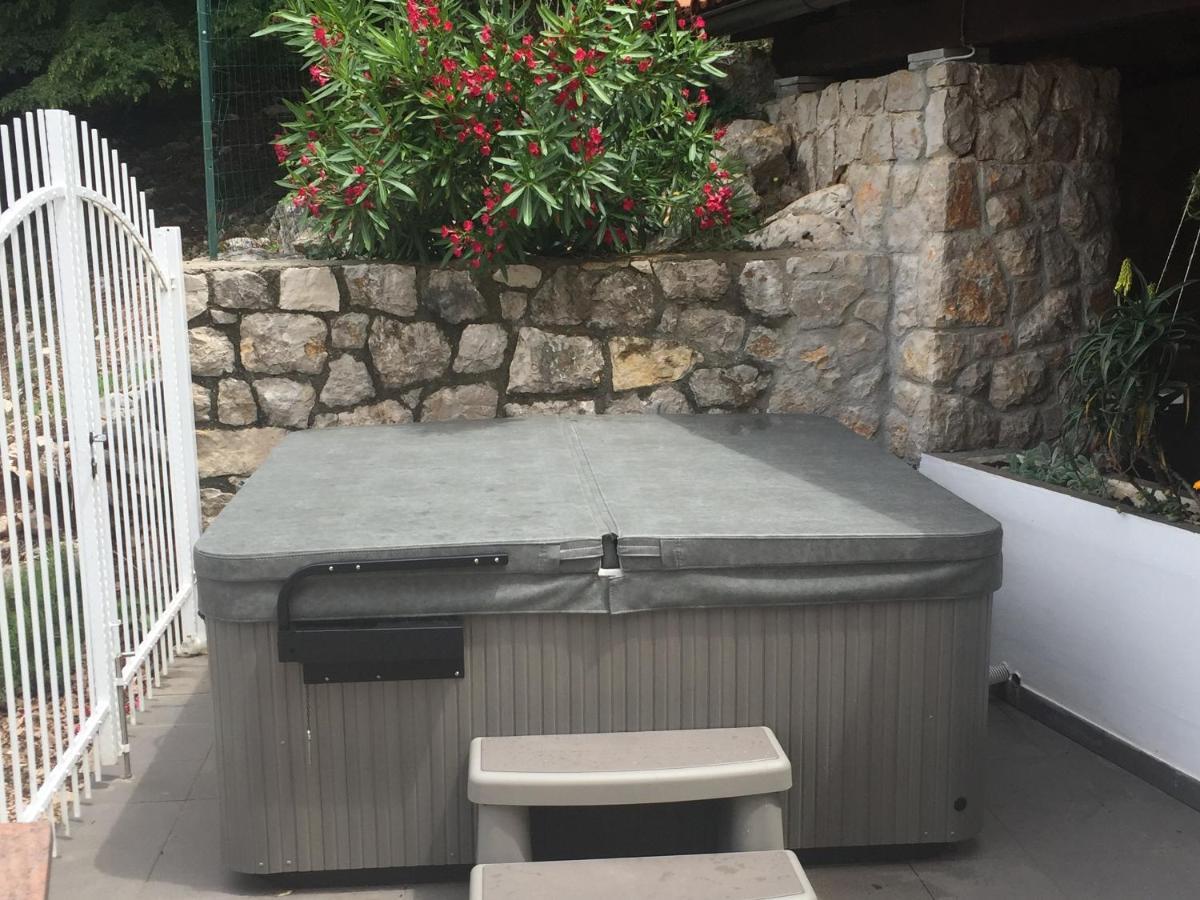 Tramuntana Holiday Home Porozina Ngoại thất bức ảnh