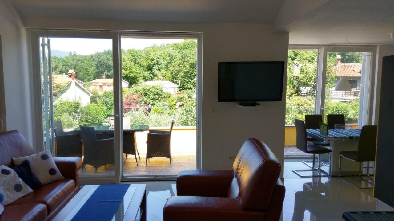 Tramuntana Holiday Home Porozina Ngoại thất bức ảnh