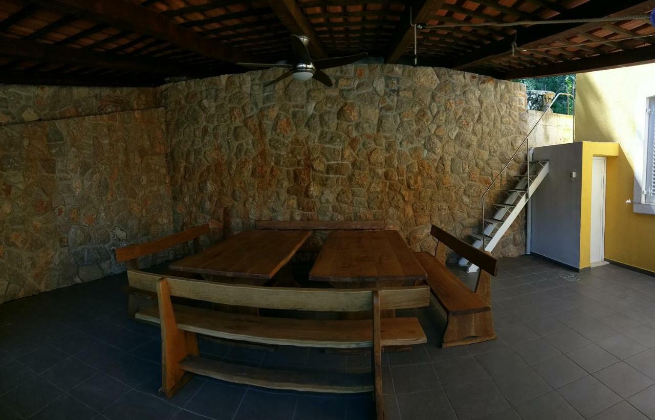 Tramuntana Holiday Home Porozina Ngoại thất bức ảnh