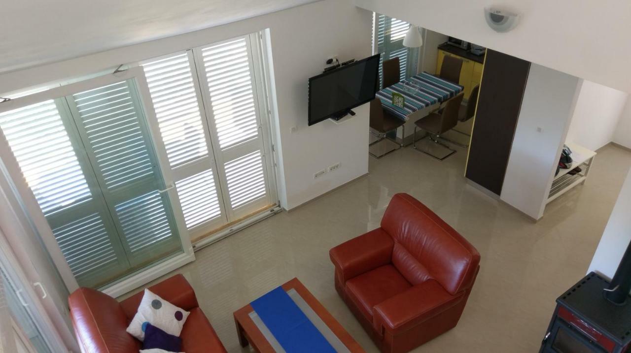 Tramuntana Holiday Home Porozina Ngoại thất bức ảnh