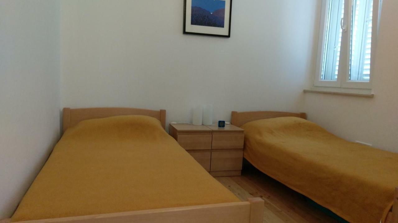 Tramuntana Holiday Home Porozina Ngoại thất bức ảnh